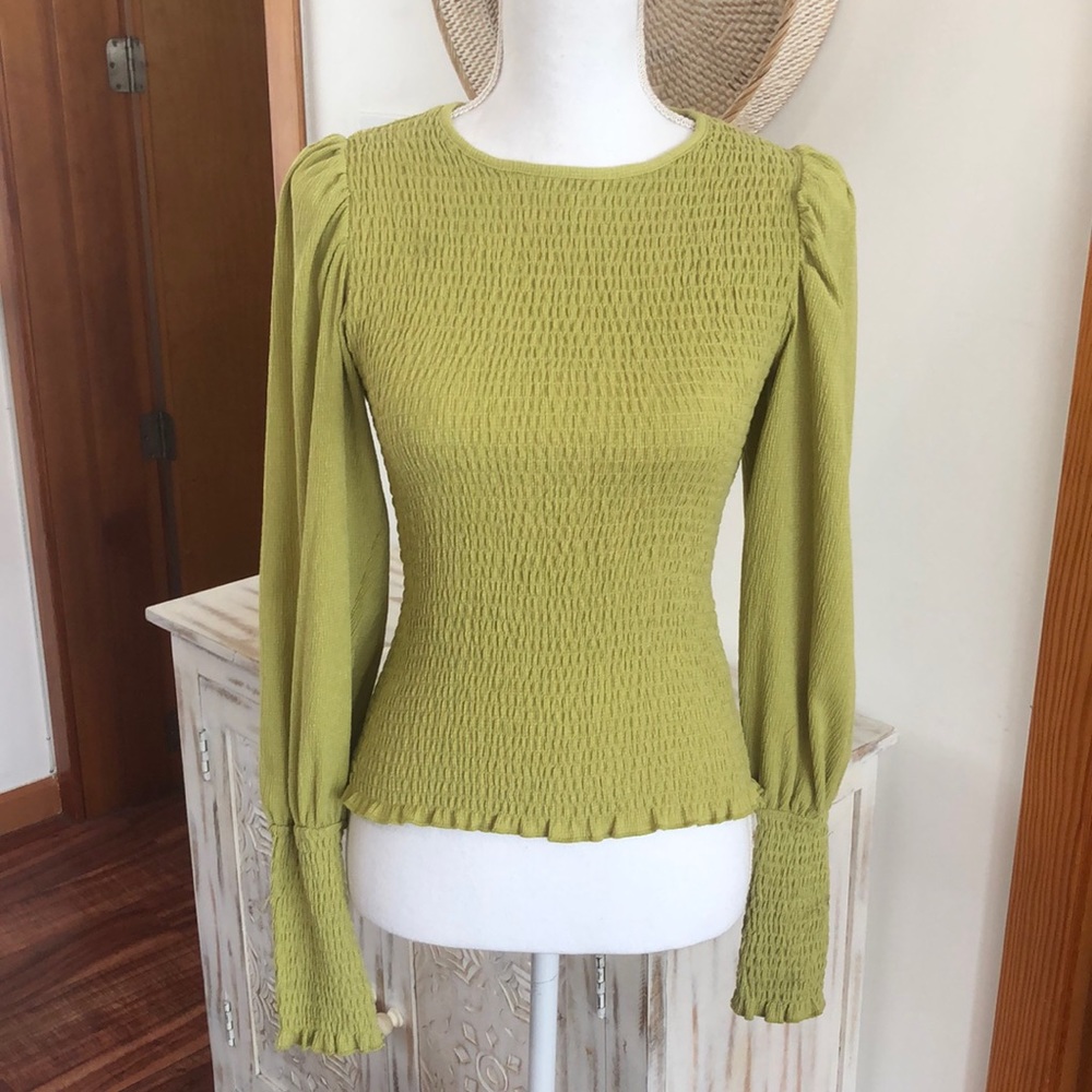 Lovely Anthropologie top!